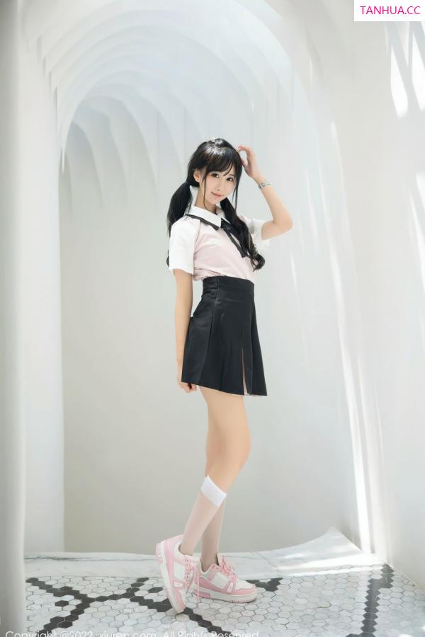 小果冻儿jelly  [XiuRen]高清写真图 2022.08.16 No.5443 小果冻儿第9张图片